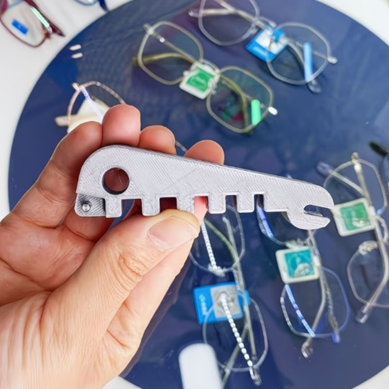Multi Tool Plier - Çok Fonksiyonlu Gözlük Ayarlama Anahtarı Taşınabilir